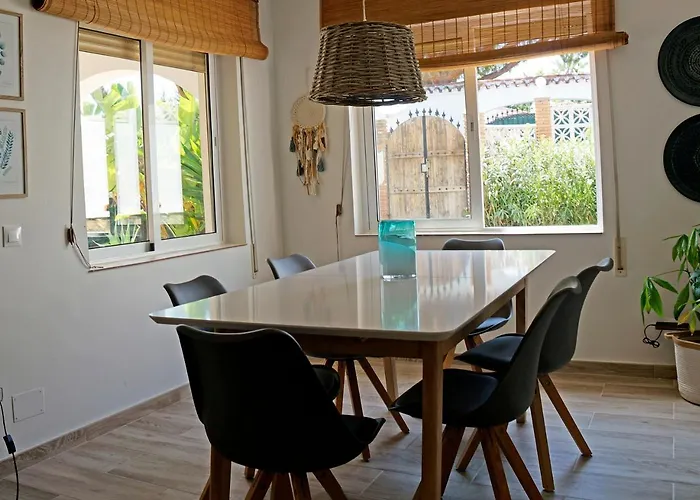 Villa Casa Blue Vista - & Guestroom Marbella